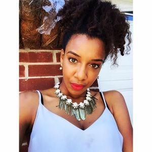 Meet your Posher, Chantelle